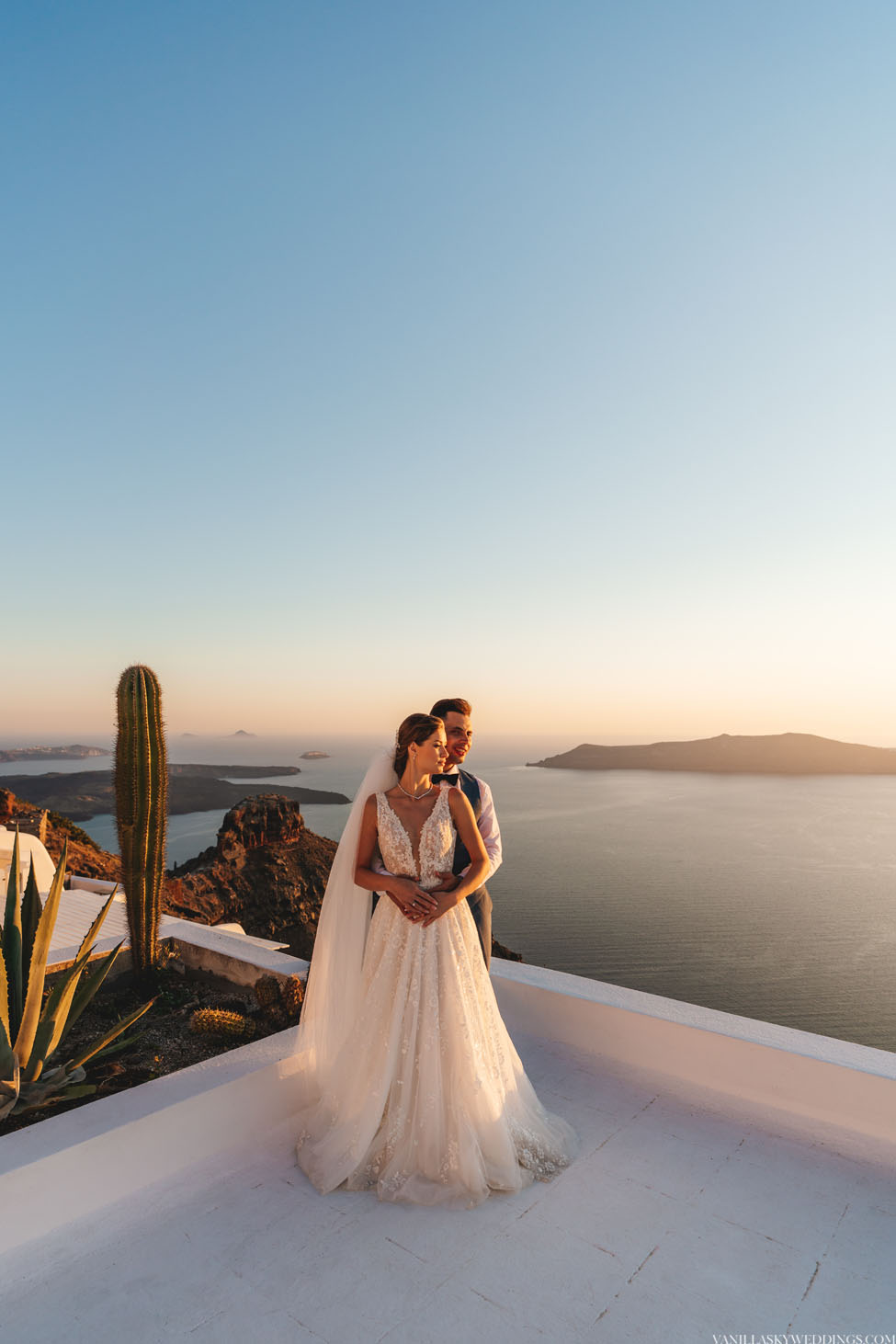 andromeda_villas_elopement_santorini_greece_fairytale-intimate-ceremony-reception